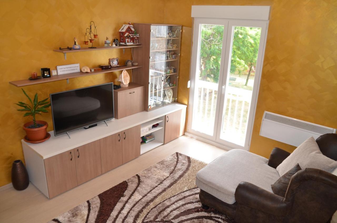 Quiet Area In The Center Of Apartmán